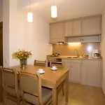Effect Malina Aparthotel