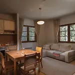 Aparthotel Effect Malina 3*